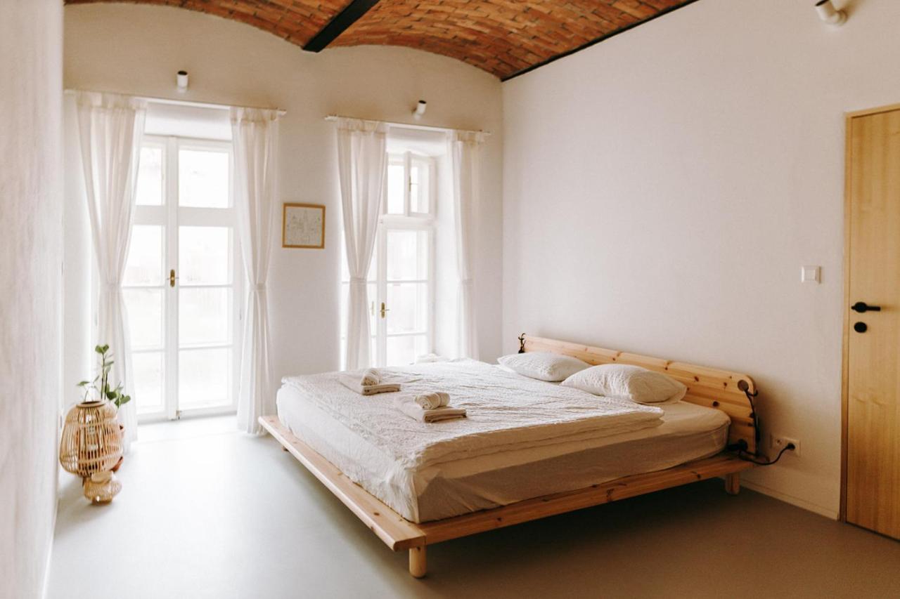Apartmany Starak V Historickem Centru Znojma Znojmo Exterior photo